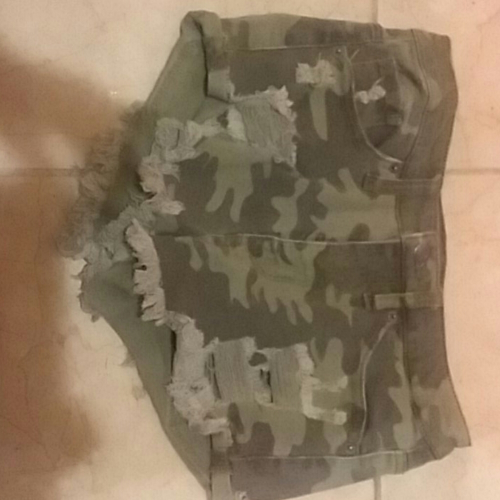 Camo high rose shorts 00
